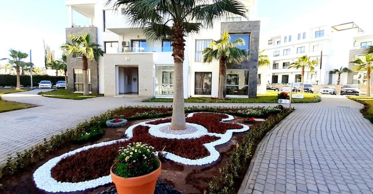 Luxe 3 Bedroom Piscine Apartment Agadir